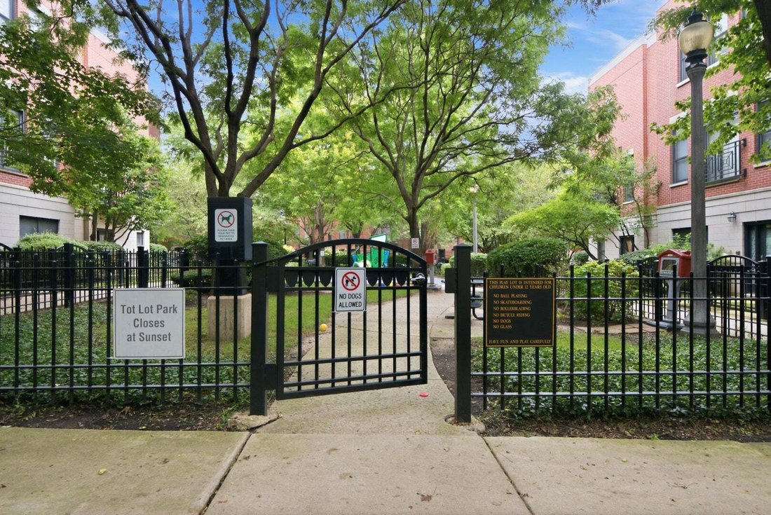 Townhouse in Chicago, Illinois, United States 4 - 18708774
