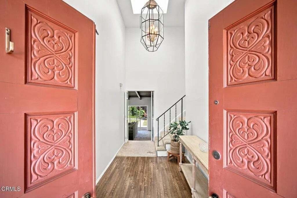 House in Camarillo, California, United States 5 - 18711528