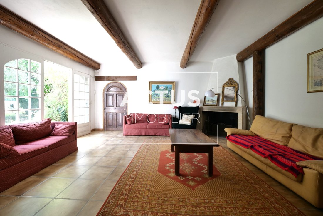 House in Lamanon, Provence-Alpes-Côte d'Azur, France 4 - 18709132