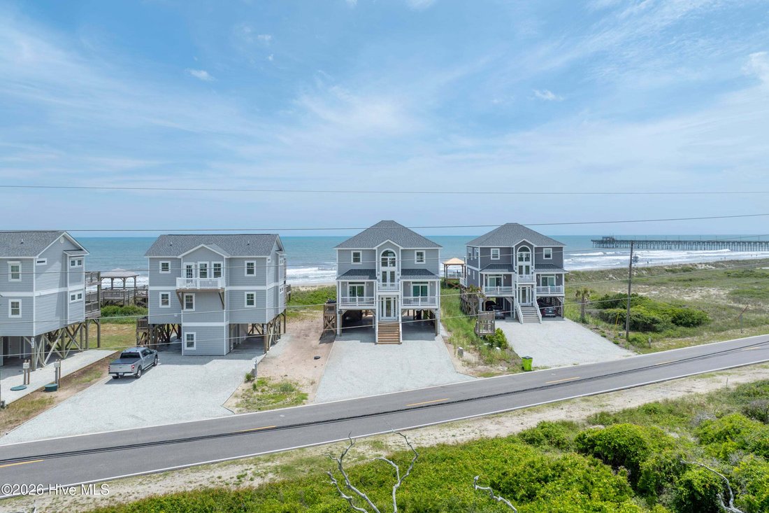 House in North Topsail Beach, North Carolina, United States 3 - 18478412