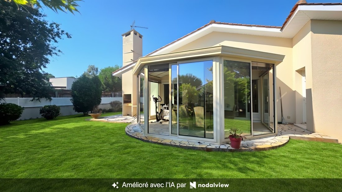Villa in Sud Est, Andernos-les-Bains, France 3 - 18217775