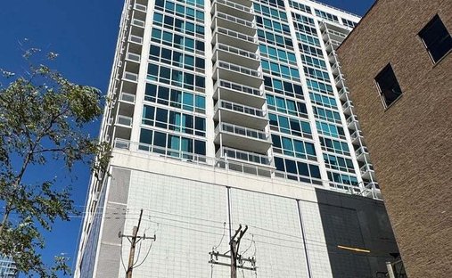 Condo in Chicago, Illinois, United States 1
