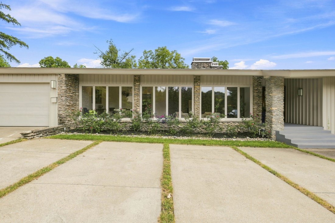 House in Watterson Park, Kentucky, United States 1 - 18704748