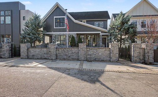 Co Op in Nashville, Tennessee, United States 1