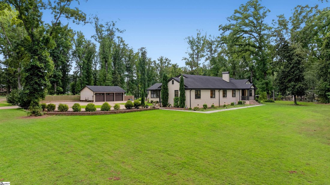 House in Spartanburg, South Carolina, United States 3 - 18708797