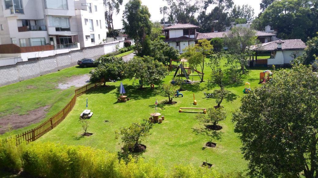 Terreno a Quito, Provincia del Pichincha, Ecuador 3 - 18714745