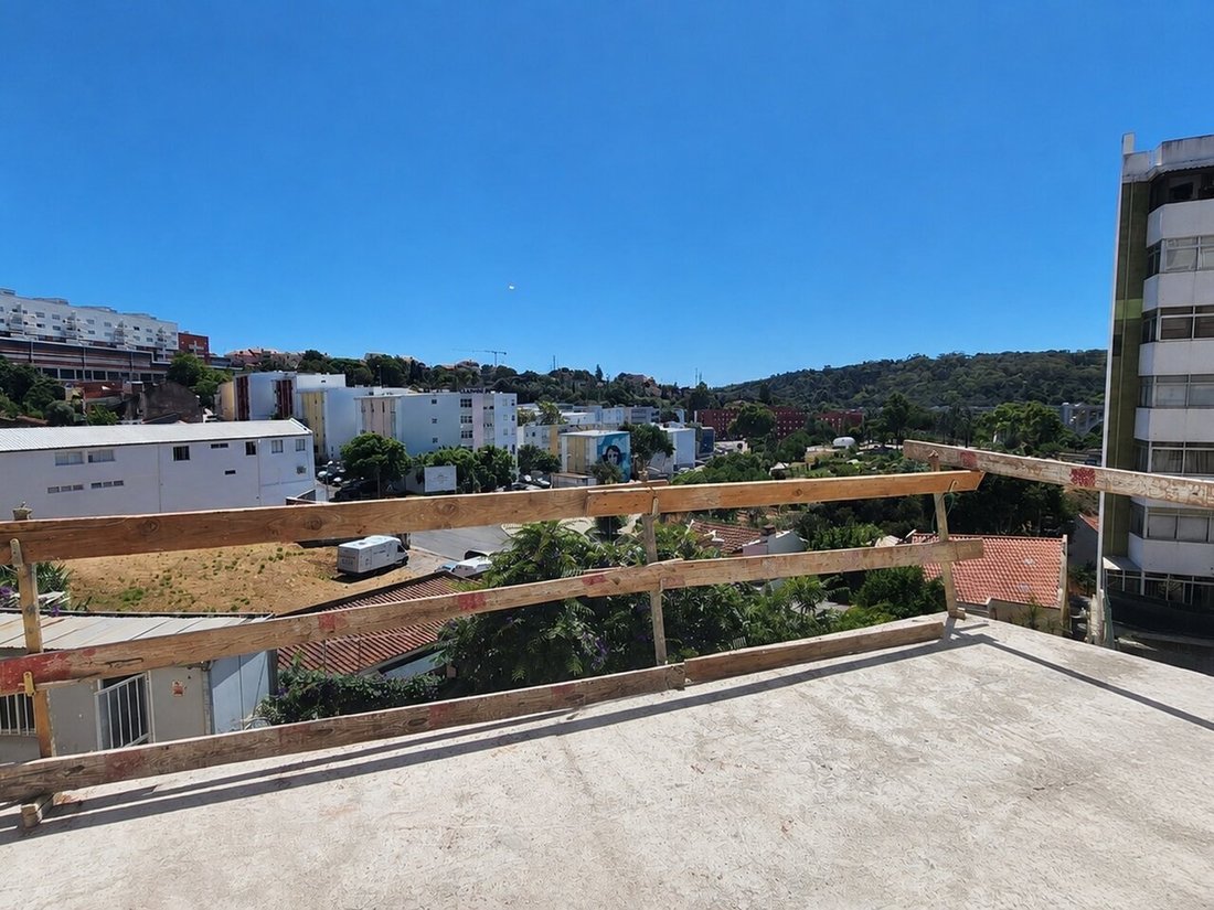 Apartment in Campolide, Lisbon, Portugal 2 - 18708998