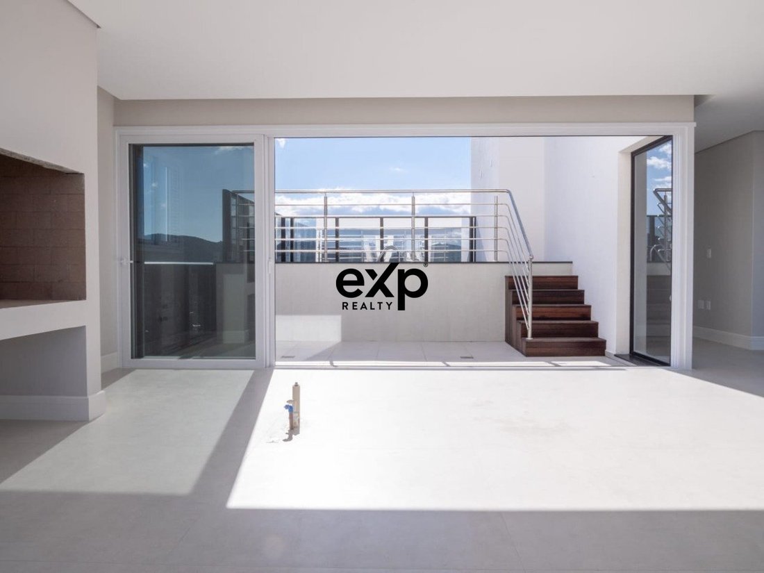 Penthouse in Centro, State of Santa Catarina, Brazil 5 - 18704471