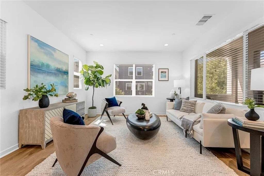 Townhouse in Costa Mesa, California, United States 2 - 18703191