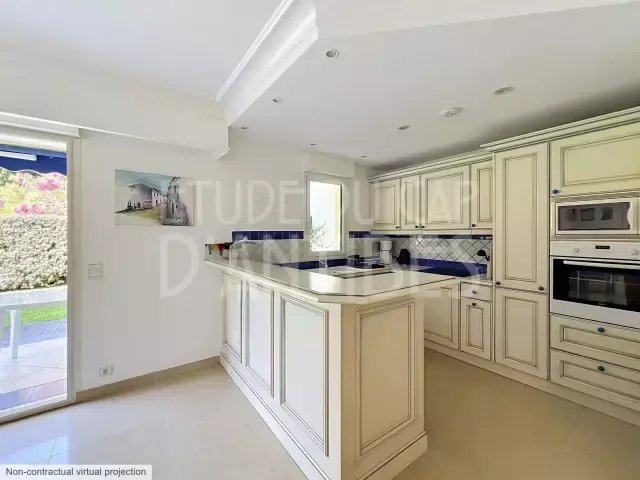 Apartment in Fontmerle, Antibes, France 5 - 18365947