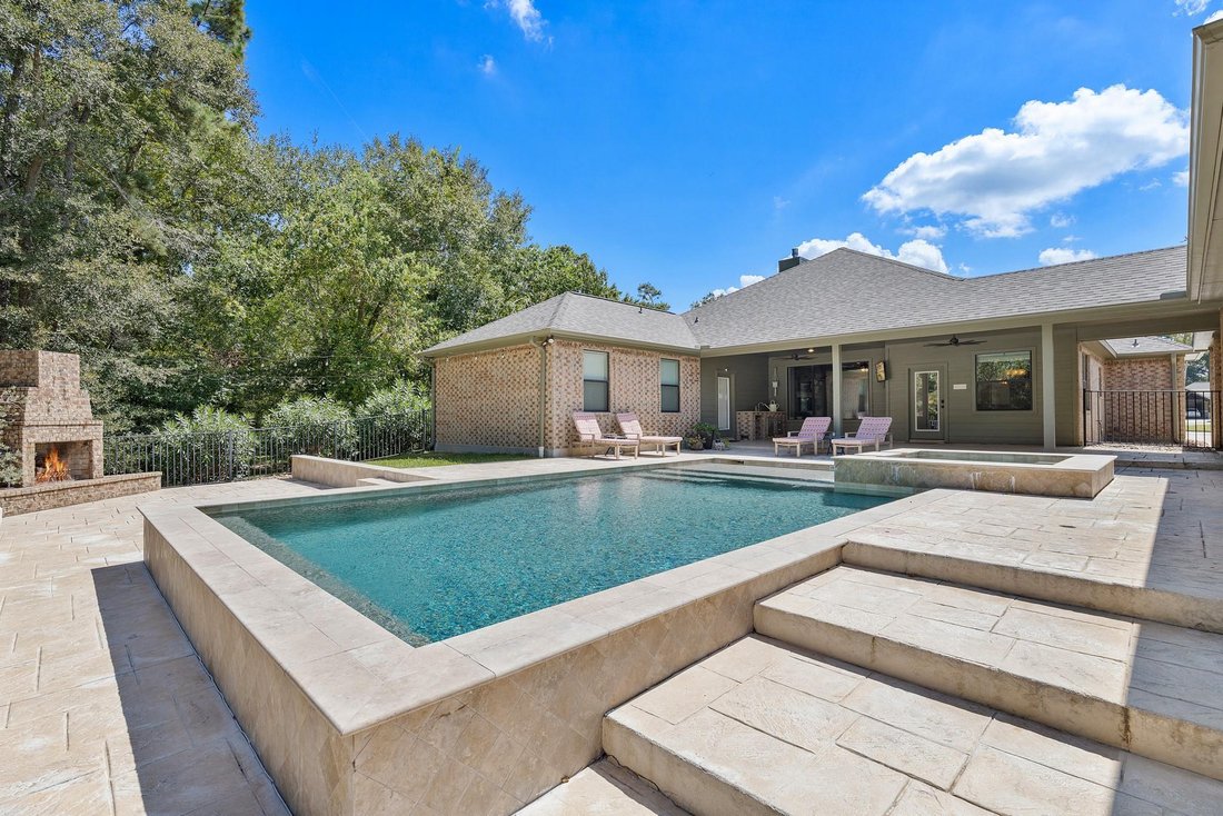 House in Huffman, Texas, United States 5 - 18706525