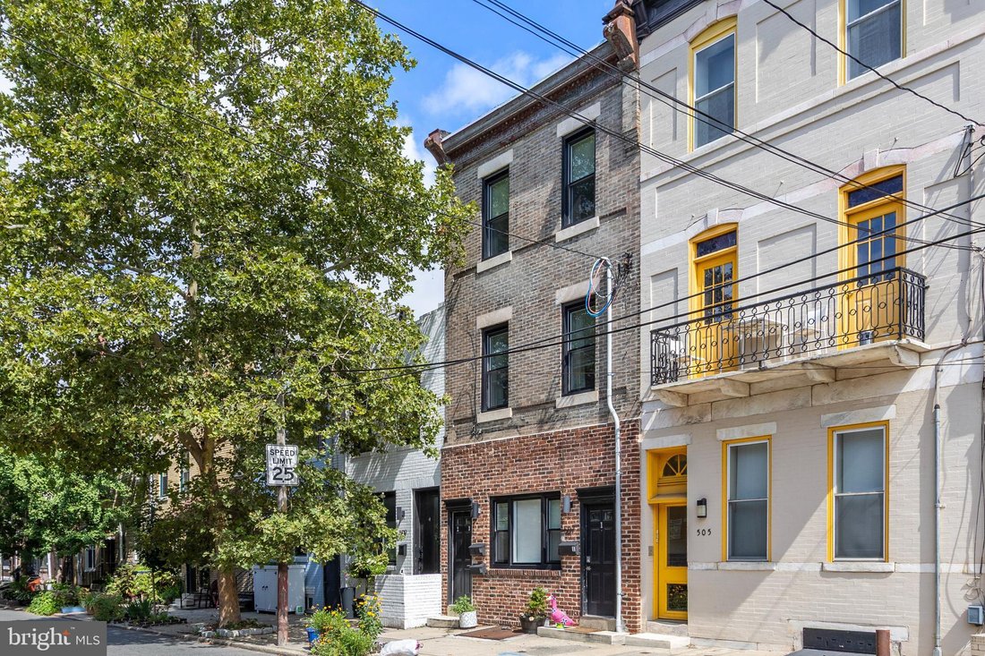 Philadelphia, Pennsylvania, United States 2 - 18703866