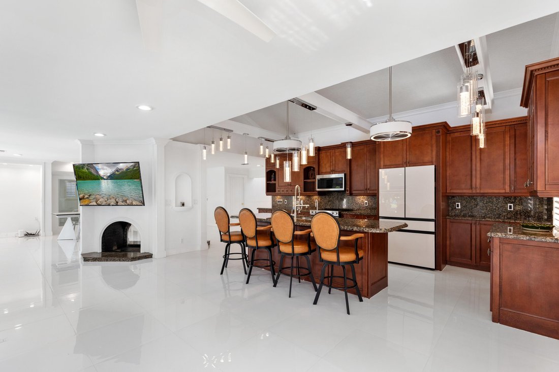 Deerfield Beach, Florida, United States 4 - 18707994
