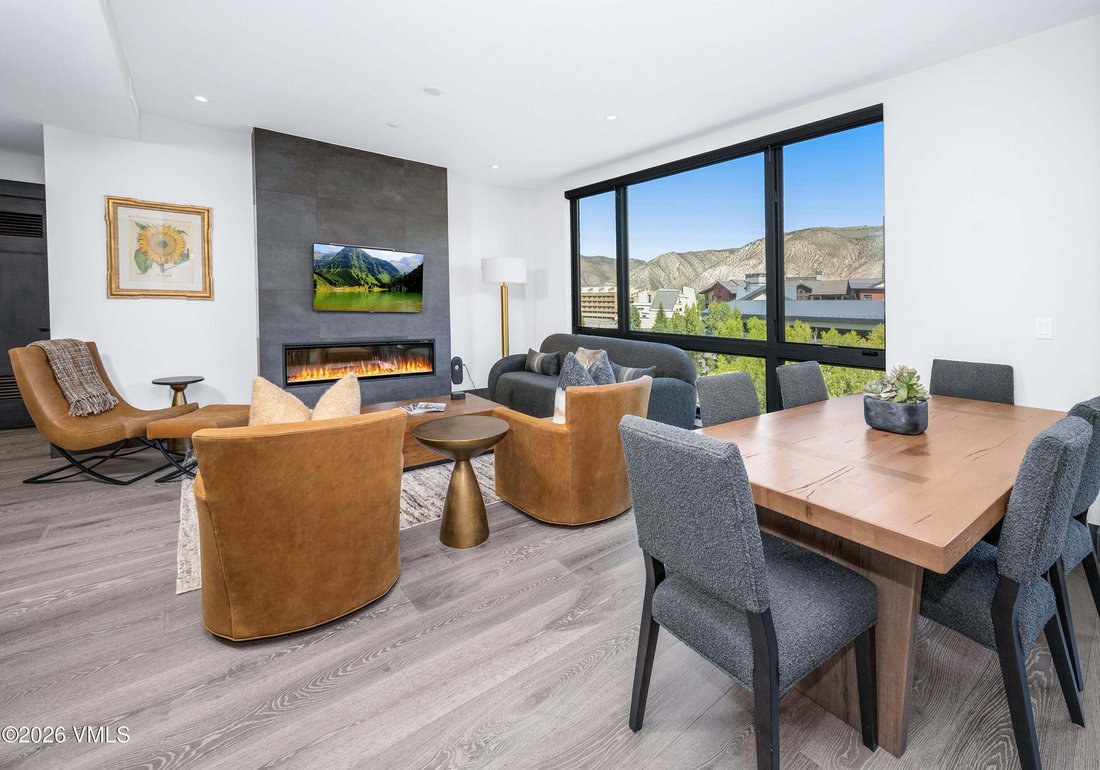 Condo in Avon, Colorado, United States 2 - 18705726