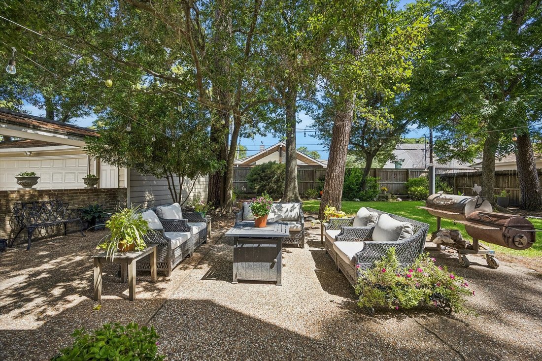 House in Houston, Texas, United States 5 - 18704197