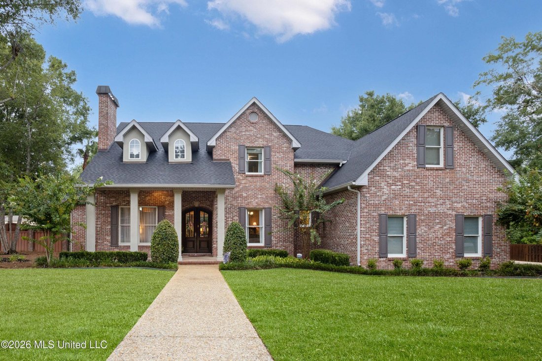 House in Biloxi, Mississippi, United States 1 - 18703136