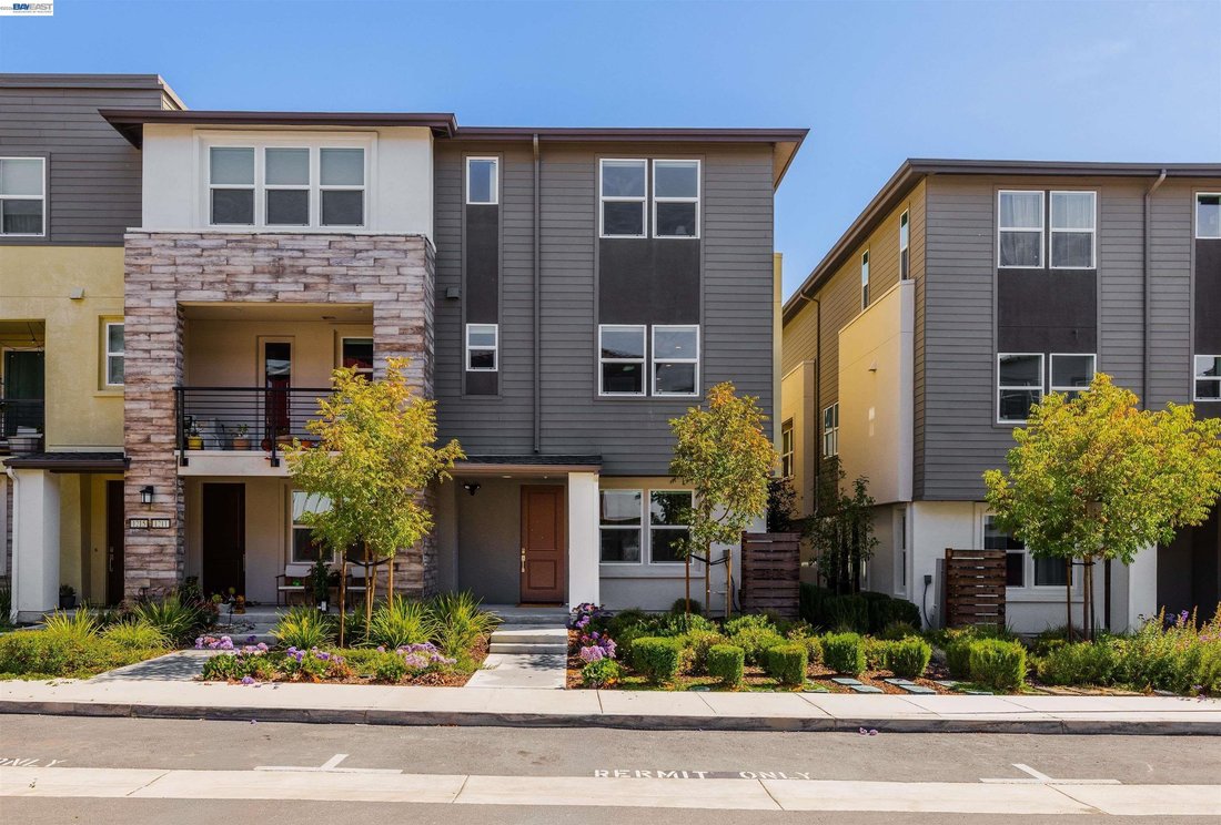 House in San Ramon, California, United States 1 - 18708079