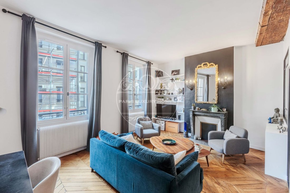 Apartment in Saint Gervais, Paris 4e Arrondissement, Paris 3 - 18709098