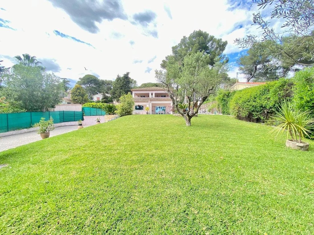 Villa à Maurice Jeanpierre, Le Cannet, France 3 - 16333927