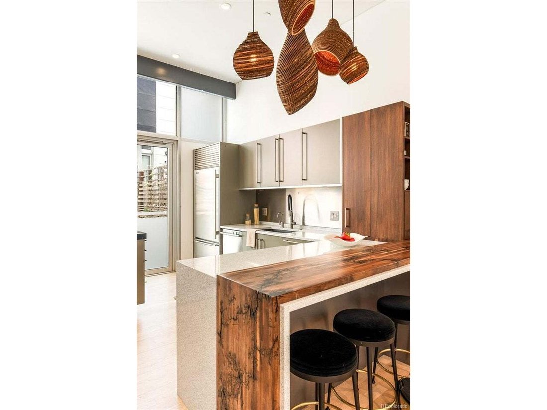 Condo in Denver, Colorado, United States 4 - 18705443