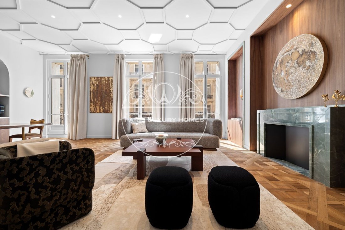 Apartment in Saint Gervais, Paris 4e Arrondissement, Paris 2 - 18709093