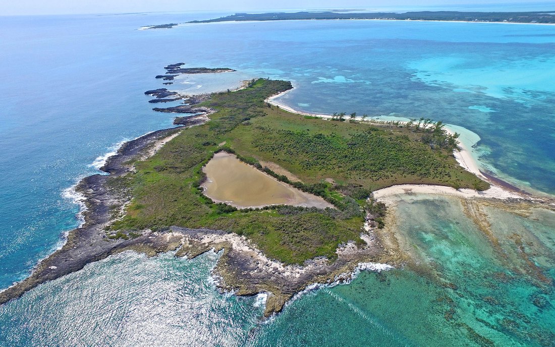 Private Island in Great Harbour Cay, The Bahamas 2 - 18703953