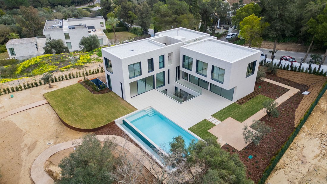House in Sotogrande, San Roque, Andalusia 2 - 18708068