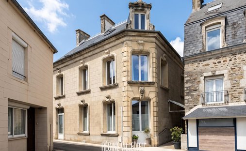 Casa a Quettehou, Normandia, Francia 1