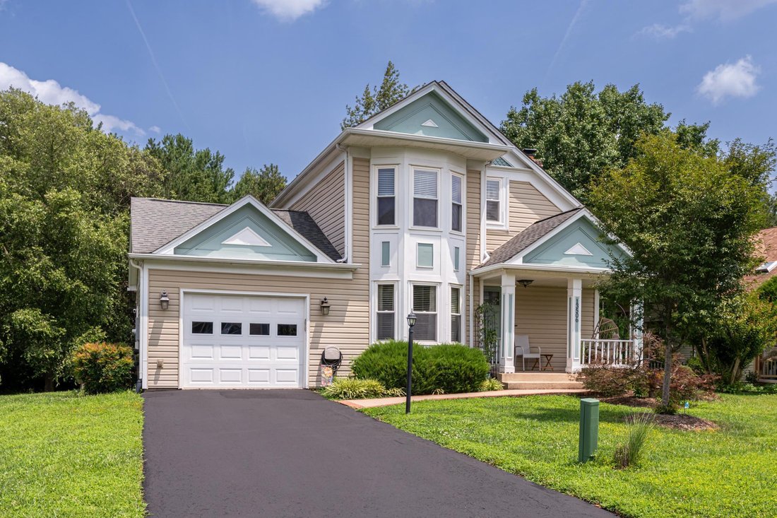 House in Herndon, Virginia, United States 2 - 18704689