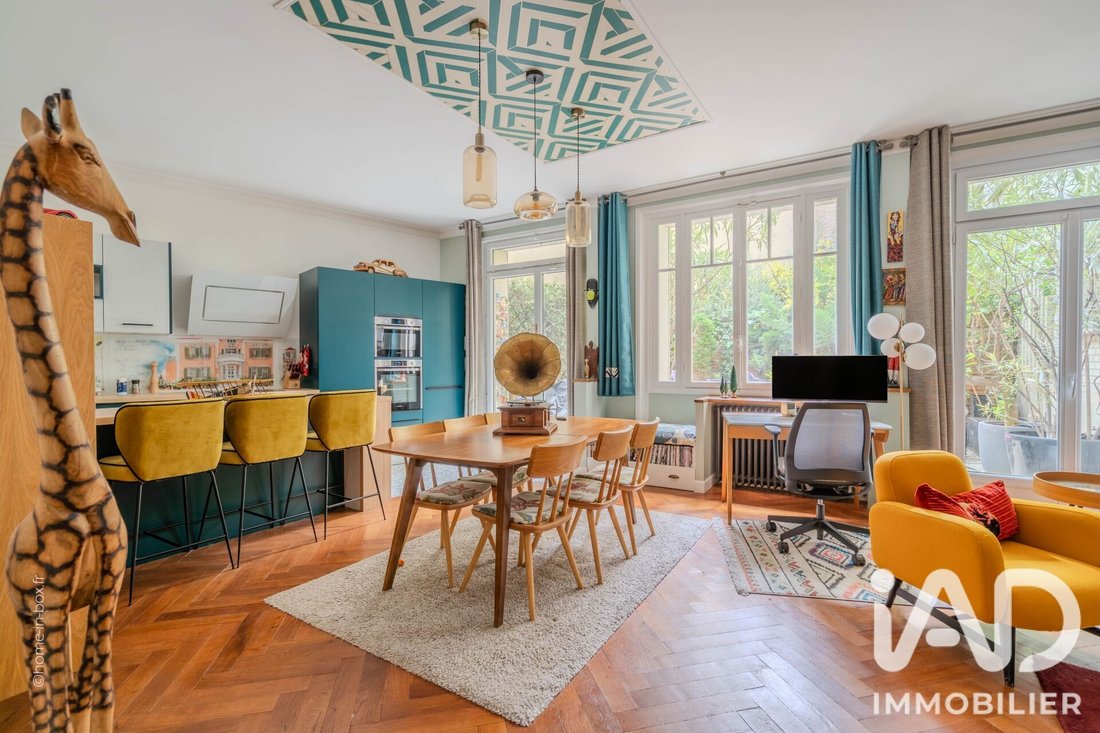 Apartment in Auteuil Sud, Paris 16e Arrondissement, Paris 5 - 18709914