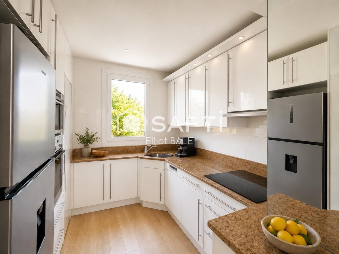 Appartamento a Zone Est Diffuse, San Tropez, Francia 2 - 18595912