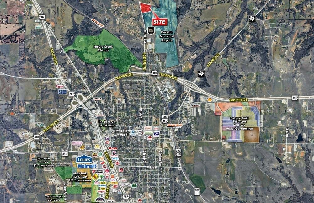 Decatur, Texas, United States 2 - 18706745