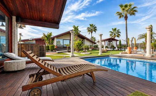Finca en La Ampolla, Cataluña, España 1