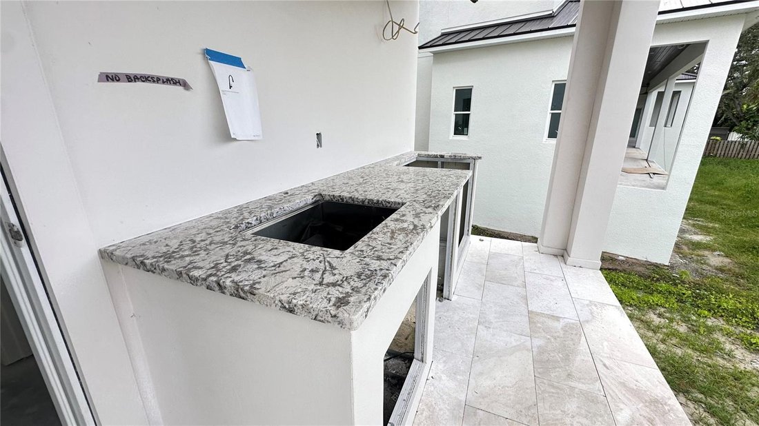 House in Tampa, Florida, United States 3 - 17603944
