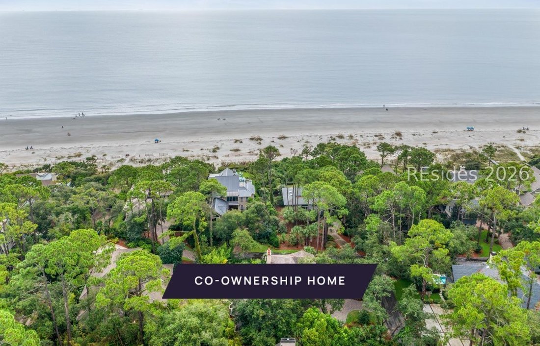 Co Op in Hilton Head Island, South Carolina, United States 2 - 18702854