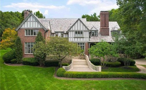 House in Mission Hills, Kansas, United States 1