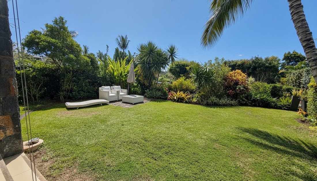 Apartment in Rivière du Rempart, Rivière du Rempart District, Mauritius 1 - 18703389