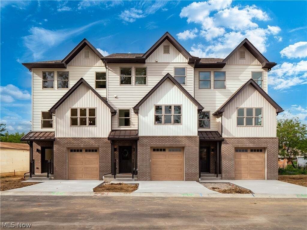 Townhouse in Cleveland, Ohio, United States 3 - 18703058
