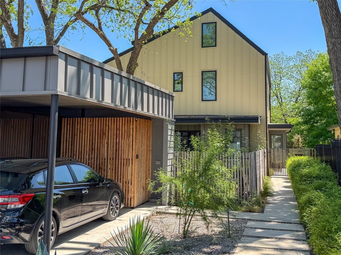 Condo in Austin, Texas, United States 1 - 18705537