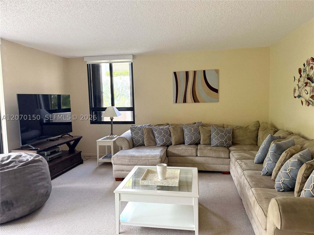 Condo in Key Biscayne, Florida, United States 2 - 18713857
