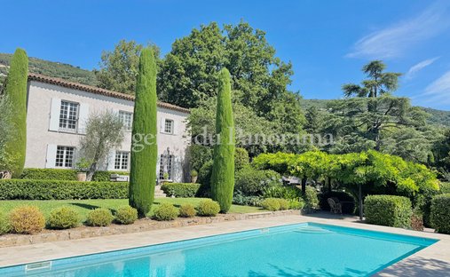 Maison à Spéracèdes, Provence-Alpes-Côte d'Azur, France 1