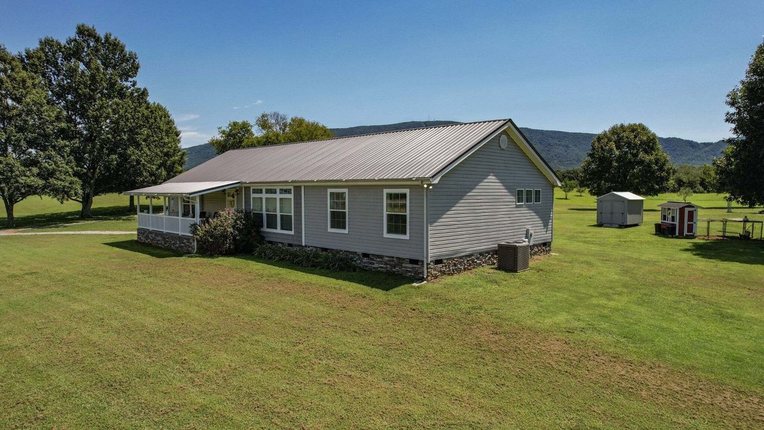 Benton, Tennessee, United States 4 - 18713000