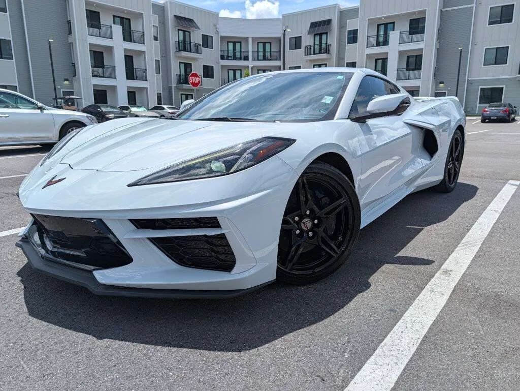 Coupe in Tampa, FL, United States 2 - 18714246