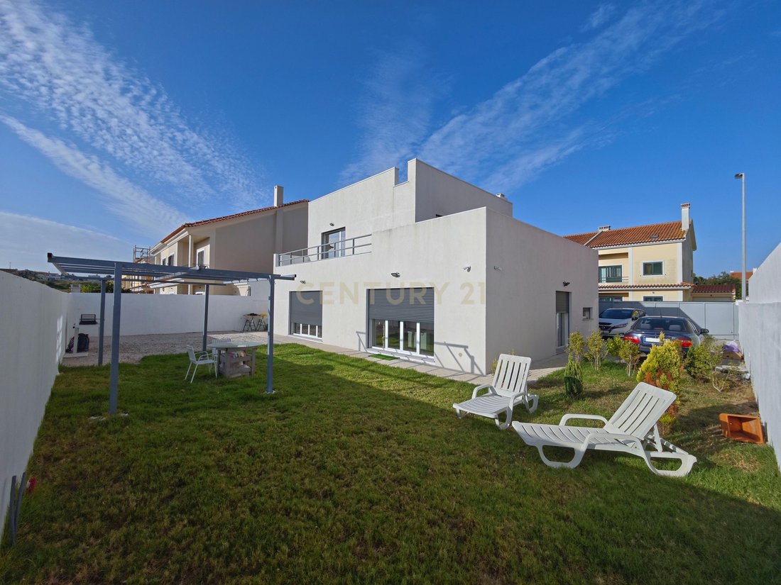 Villa a São Domingos de Rana, Lisbona, Portogallo 1 - 18713292