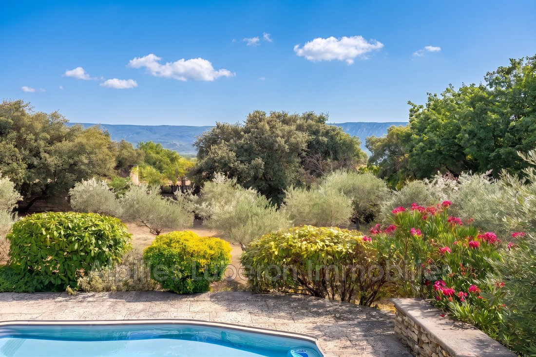 Villa en Cabrières-d'Avignon, Provenza-Alpes-Costa Azul, Francia 5 - 18685343