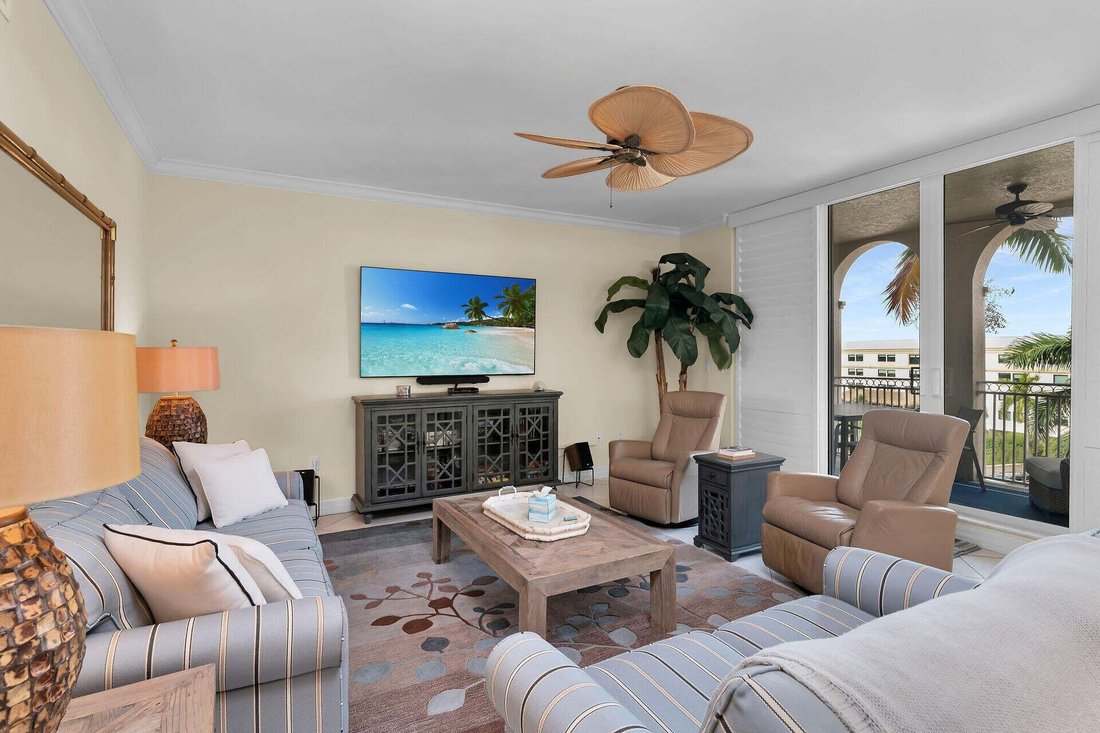 Eigentumswohnung in Naples, Florida, Vereinigte Staaten 2 - 18705475