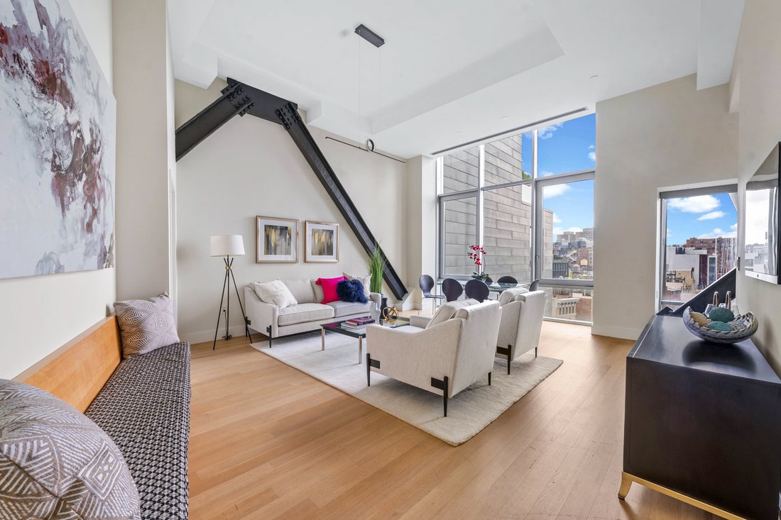Condo in New York, New York, United States 2 - 18706916