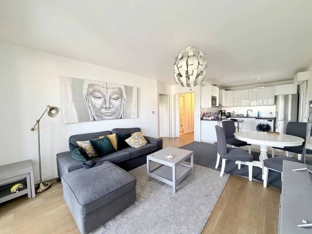 Apartment in Voltaire-Grésillons, Asnières-sur-Seine, France 1 - 18008848