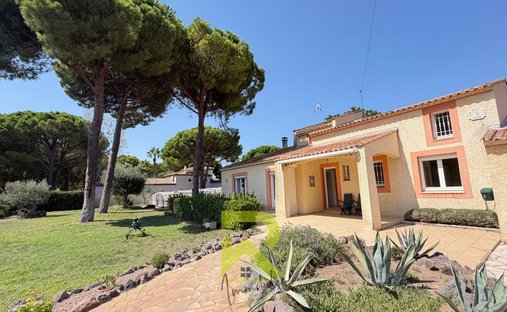 Villa in Le Grau d'Agde, Agde, France 1