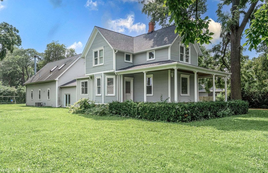 House in Des Plaines, Illinois, United States 2 - 18711259